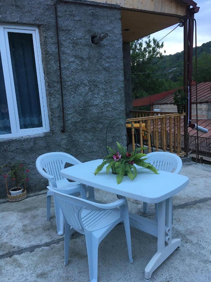 Guest House Babaka Siğnaği Dış mekan fotoğraf